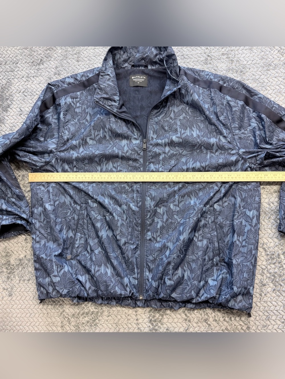 ATHLETA Sightseer Lace Jacket Women’s 2X Navy Black Floral Windbreaker Full Zip - Picture 13 of 14